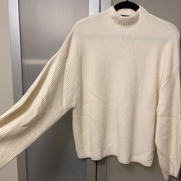 Express Ribbed Mock Neck White Sweater - Picture 5 of 6